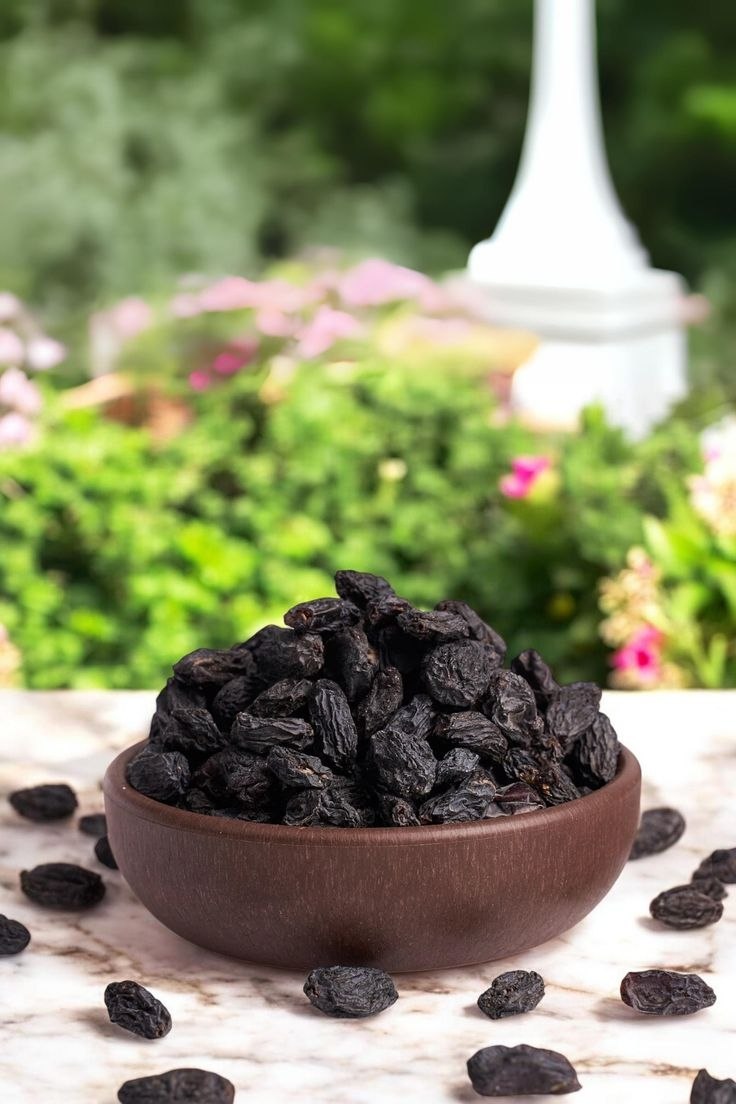 Afghani Black Raisins